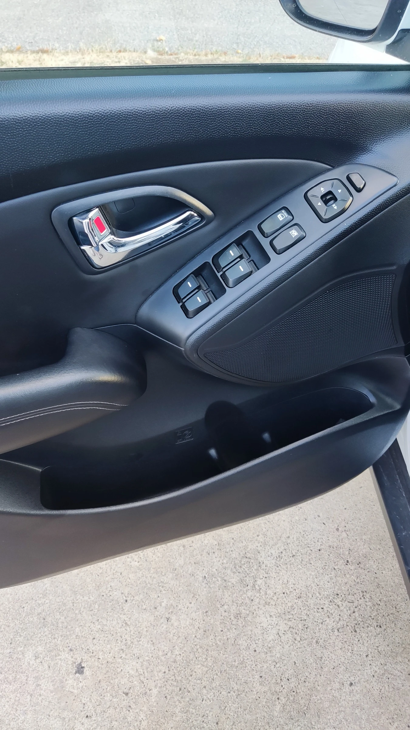 Hyundai IX35, снимка 7 - Автомобили и джипове - 55889124