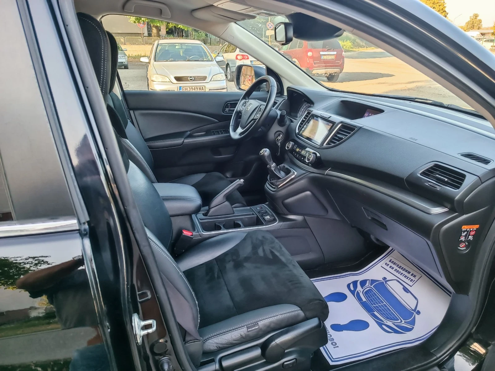 Honda Cr-v 2.0i-155кс-ШВЕЙЦАРИЯ-РЪЧКА-6ск-4х4-FACELIFT, снимка 12 - Автомобили и джипове - 55905463