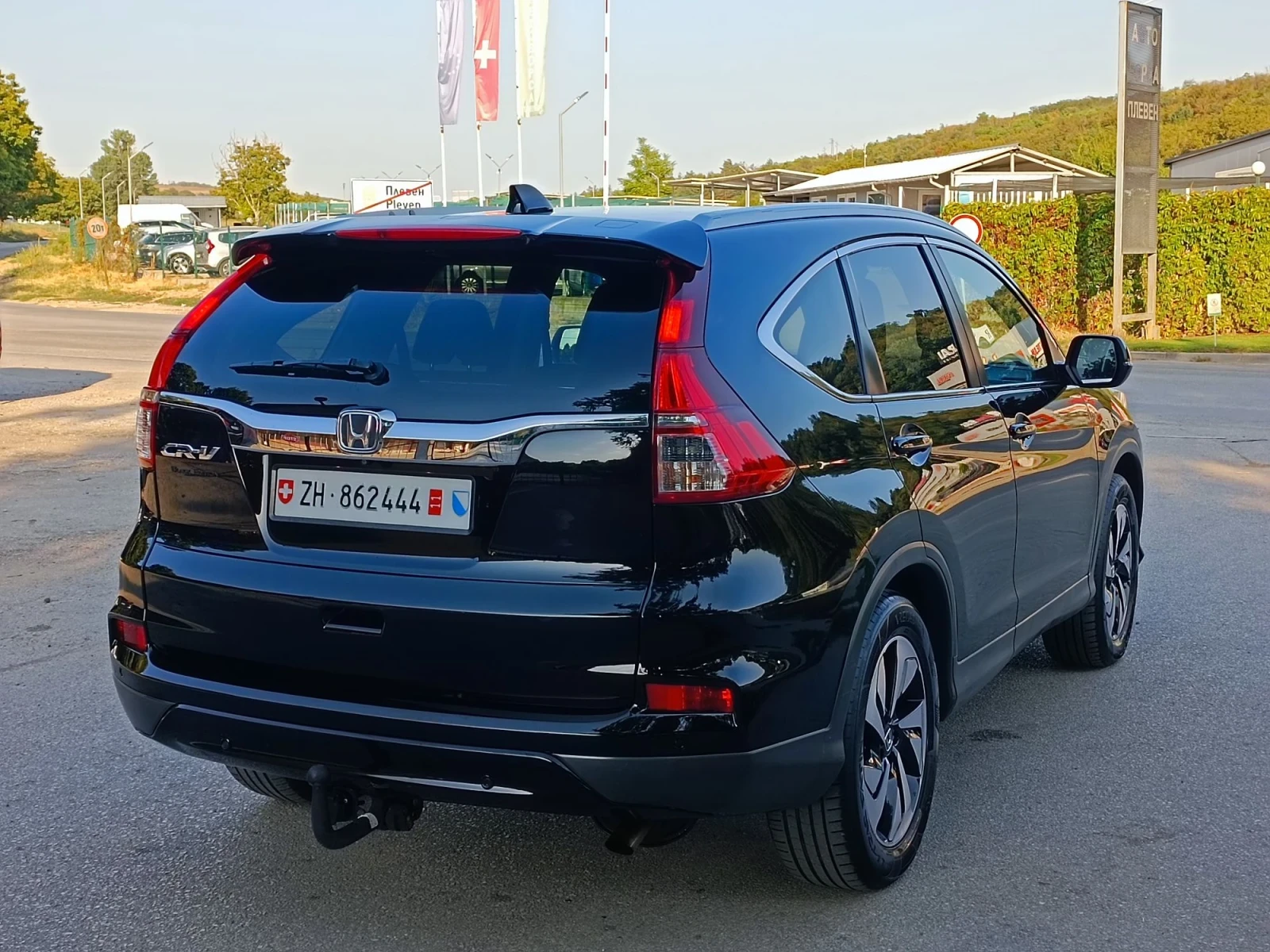 Honda Cr-v 2.0i-155кс-ШВЕЙЦАРИЯ-РЪЧКА-6ск-4х4-FACELIFT, снимка 3 - Автомобили и джипове - 55905463