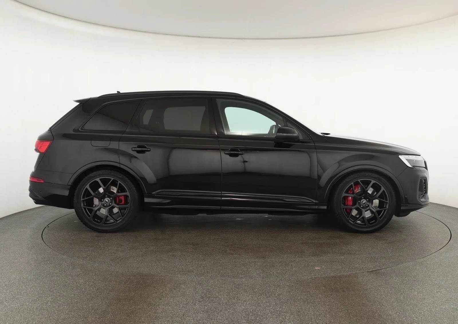 Audi SQ7 BLACK OPTIC / B&O / PANO / MATRIX / AIR / 7 ������ | Mobile.bg � ����������� 5