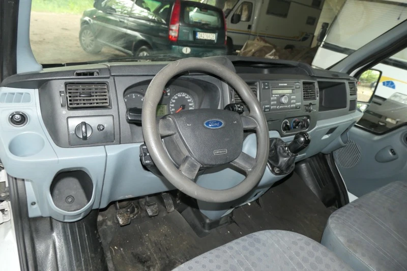 Ford Transit 2.2TDCI КЛИМАТИК 130T300 , снимка 10 - Бусове и автобуси - 45925893