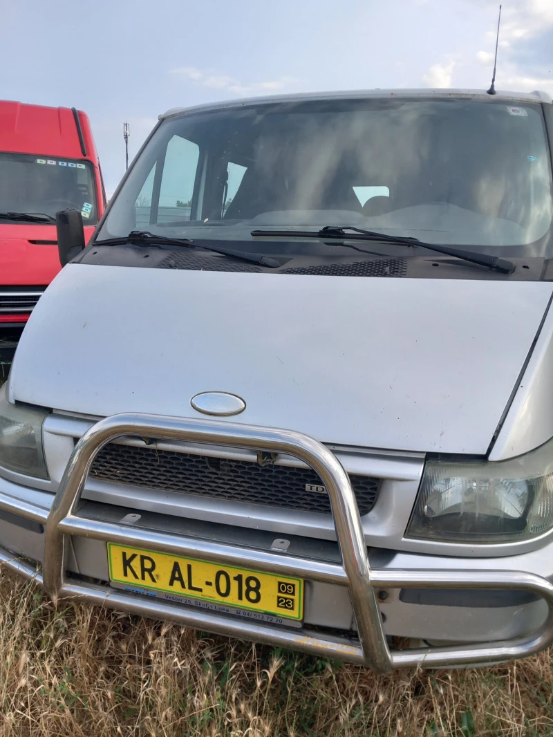 Ford Transit 2000 с верига клима 6места прес ТБИ банка , снимка 5 - Бусове и автобуси - 46468704