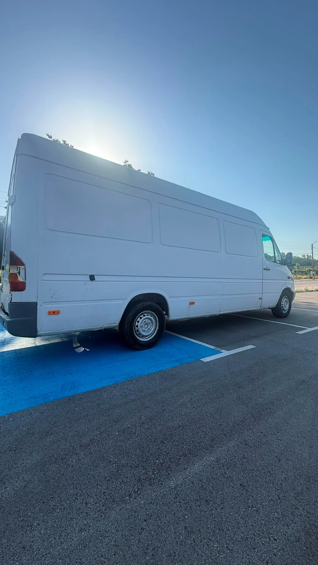 Mercedes-Benz Sprinter 313 130к.с в много добро състояние., снимка 2 - Бусове и автобуси - 55093725