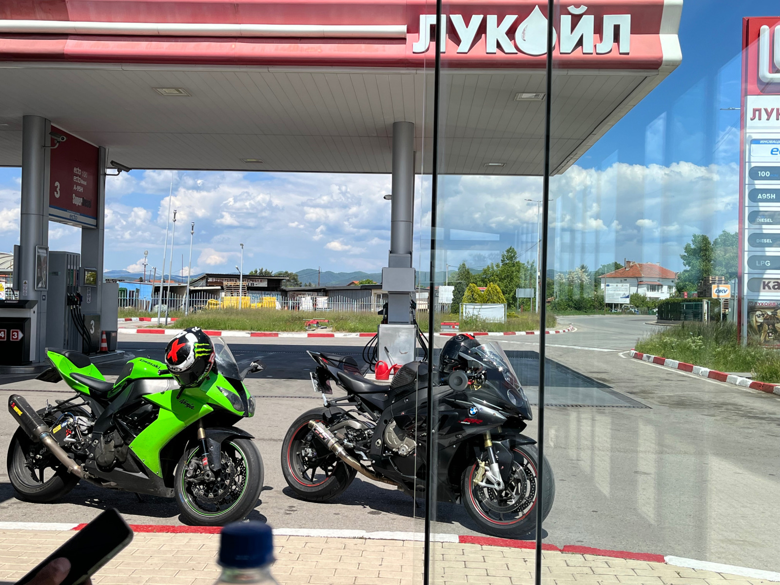 Kawasaki Zxr Zx-10r - изображение 2