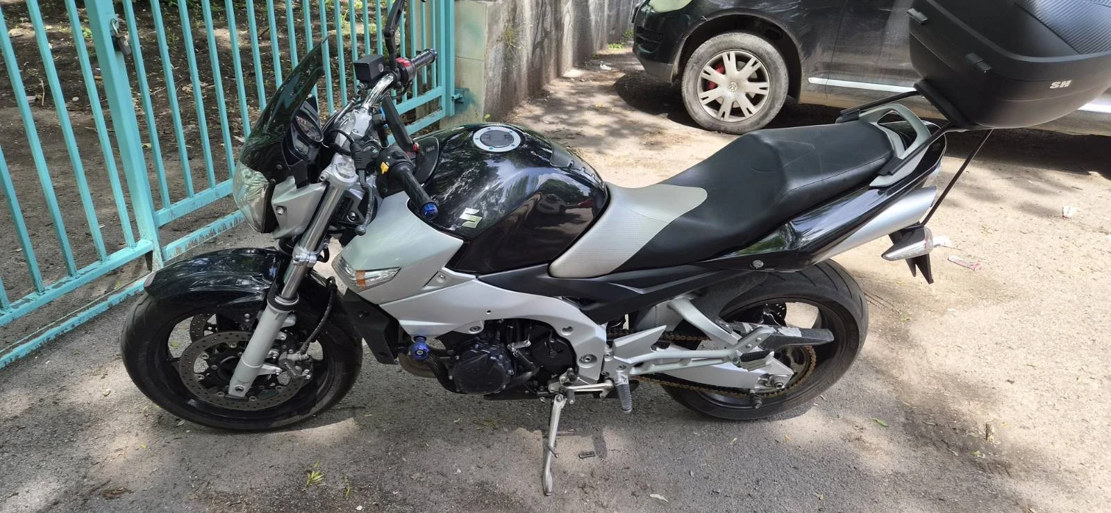 Suzuki Gsr, снимка 4 - Мотоциклети и мототехника - 55345724