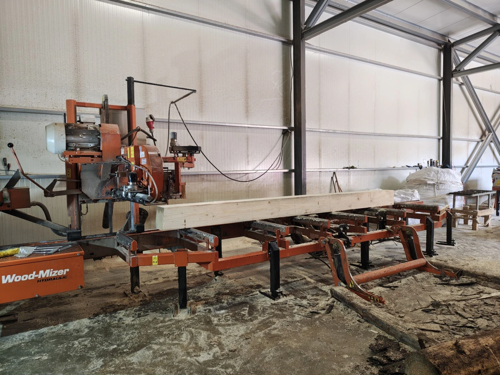 Специализирани машини Машини за дърводобив Wood mizer lt 40, снимка 3 - Селскостопанска техника - 54082898