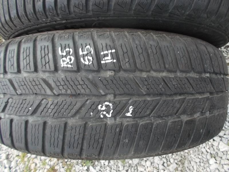 Гуми Зимни 185/65R14, снимка 2 - Гуми и джанти - 21379477