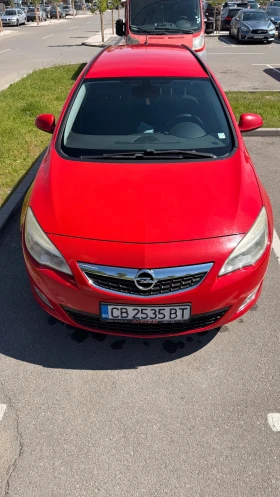 Opel Astra Astra J Sports Tourer 2011, снимка 5