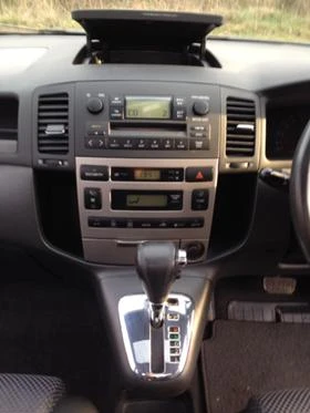 Toyota Corolla verso 1.8vvt-i 129 1ZZ avtomat | Mobile.bg    14