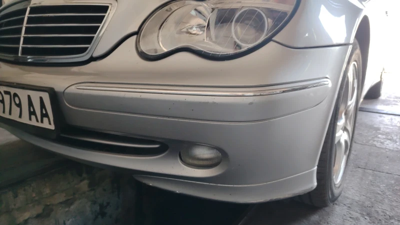 Mercedes-Benz C 220, снимка 5 - Автомобили и джипове - 52242086