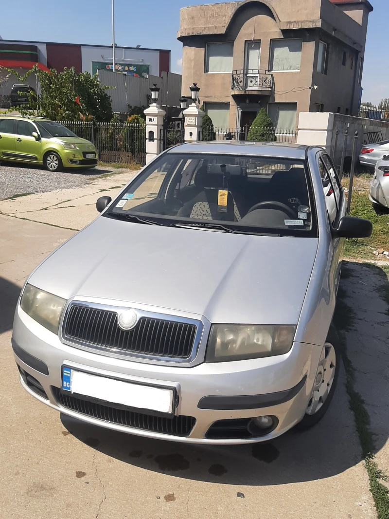 Skoda Fabia комби, снимка 1 - Автомобили и джипове - 47458978