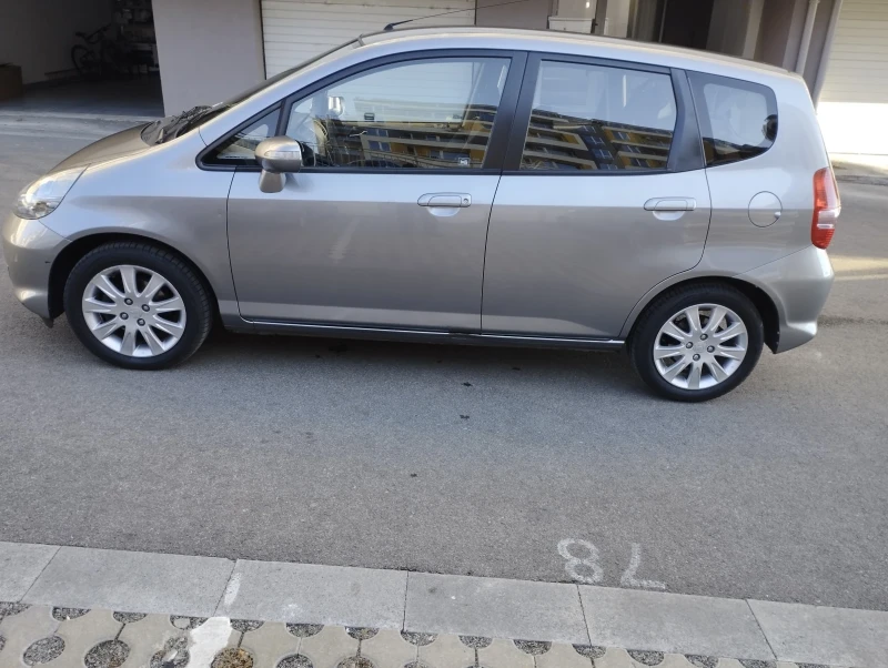 Honda Jazz  1.4, 2006г., avtomat, 83 к.с., Швейцария, снимка 4 - Автомобили и джипове - 48087706