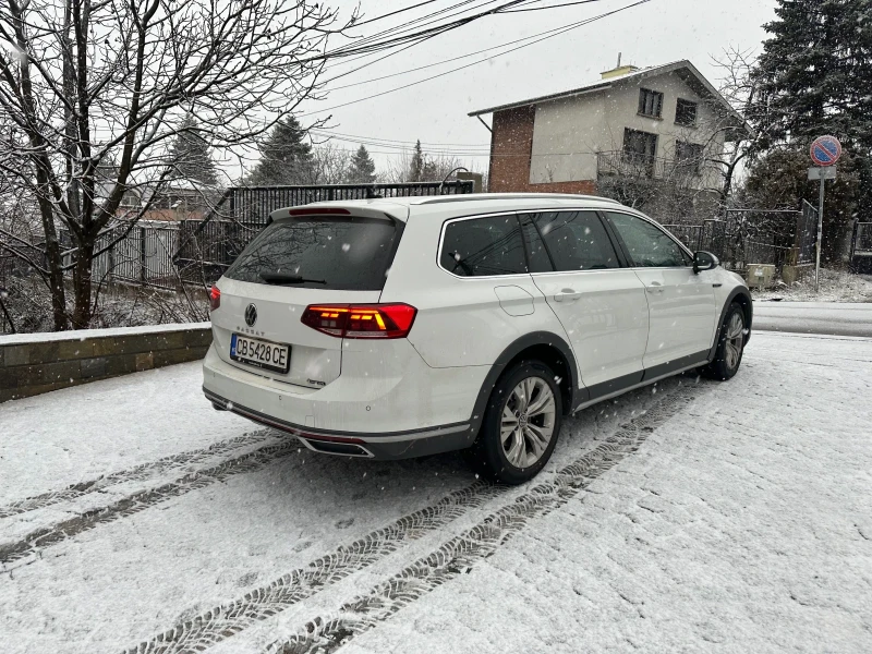 VW Passat 2.0TDI_4x4_2020г., снимка 4 - Автомобили и джипове - 48264951