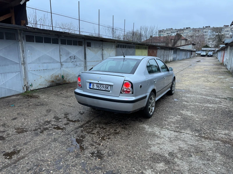 Skoda Octavia, снимка 1 - Автомобили и джипове - 48277110