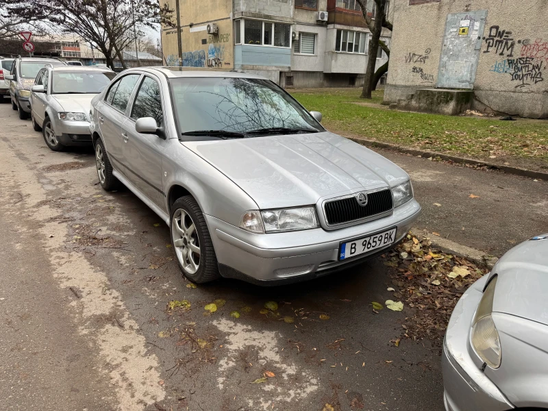 Skoda Octavia, снимка 10 - Автомобили и джипове - 48277110