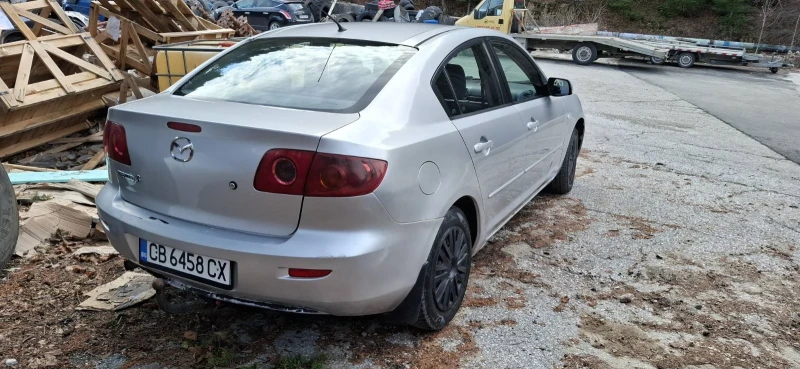 Mazda 3 1.6d, снимка 3 - Автомобили и джипове - 48353248