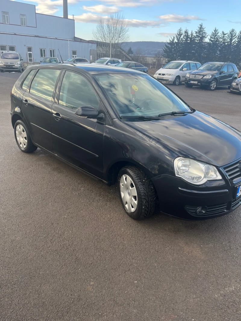 VW Polo, снимка 6 - Автомобили и джипове - 48637354