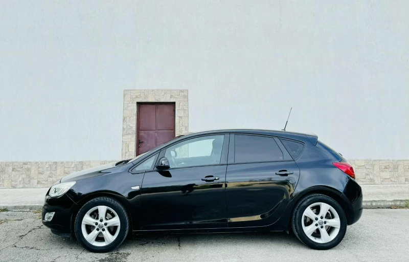 Opel Astra ХЕЧБЕК* ИТАЛИЯ , снимка 4 - Автомобили и джипове - 51501311