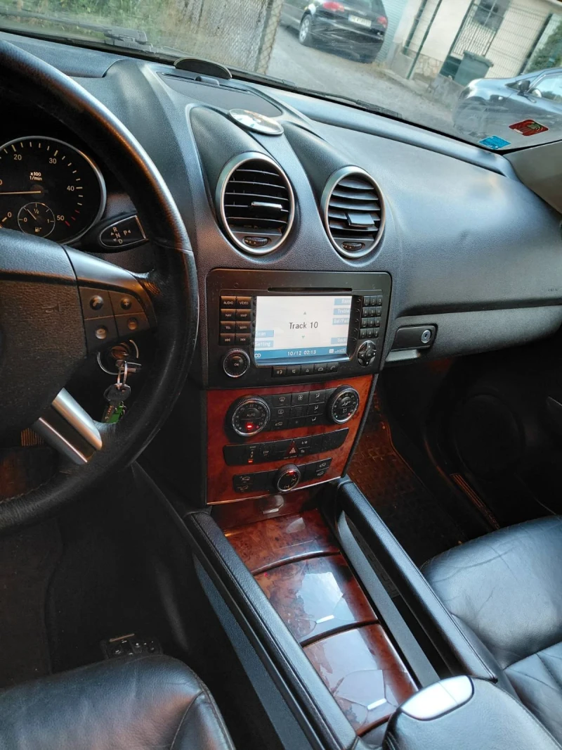 Mercedes-Benz ML 320 CDI, снимка 7 - Автомобили и джипове - 51559141