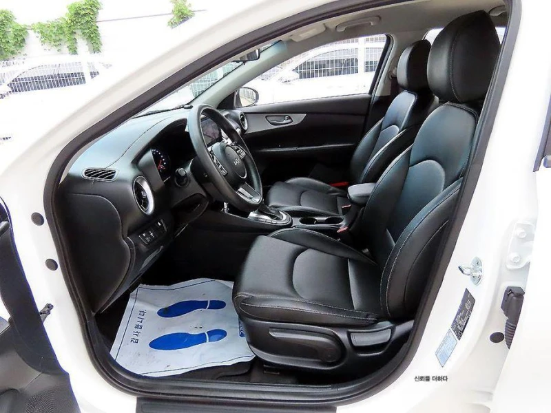 Kia K3 1.6 Trendy * НАЙ-ДОБРА ЦЕНА В БЪЛГАРИЯ* , снимка 5 - Автомобили и джипове - 52032636