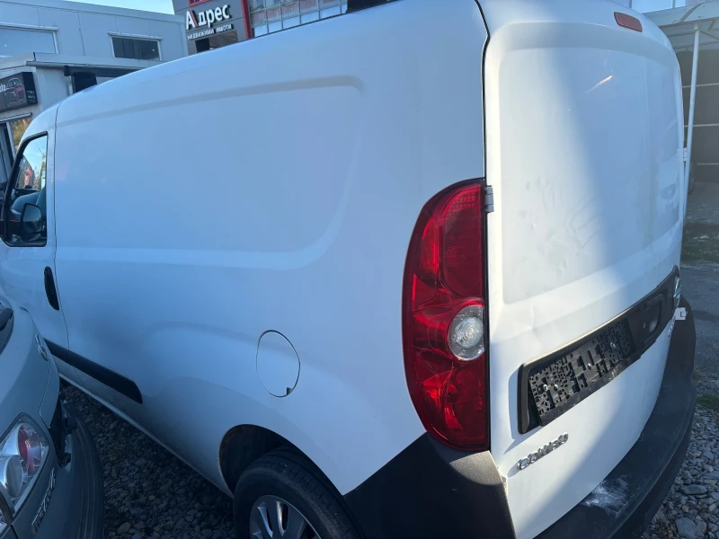 Opel Combo 1.4i-CNG, снимка 5 - Автомобили и джипове - 52244686