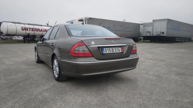Mercedes-Benz E 200 Mercedes-Benz E-Klasse E 200 CDI Avantgarde, снимка 4 - Автомобили и джипове - 52886194