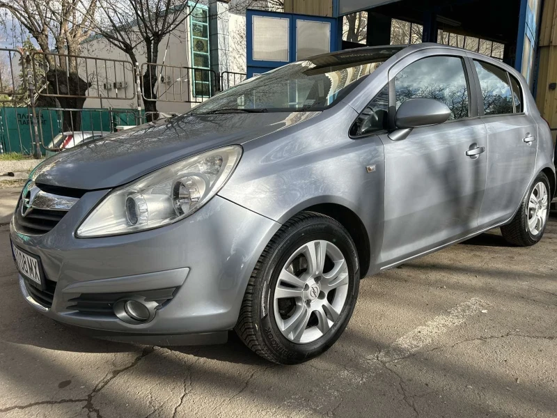 Opel Corsa 1.2 16V Cosmo Gas