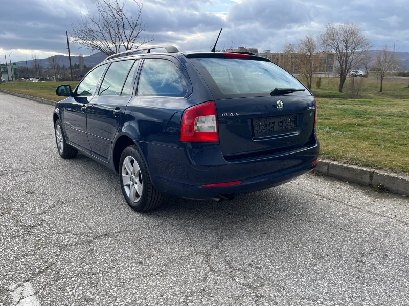 Skoda Octavia 2.0 TDI 4x4 Top Nova, снимка 3 - Автомобили и джипове - 53006627