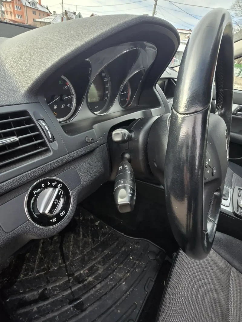 Mercedes-Benz C 250 С250cdi 204 к.с 2010г., снимка 12 - Автомобили и джипове - 53048013