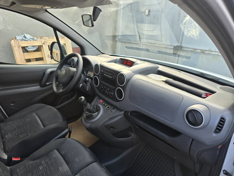 Citroen Berlingo 1.6 газова уредба, снимка 12 - Автомобили и джипове - 53214972