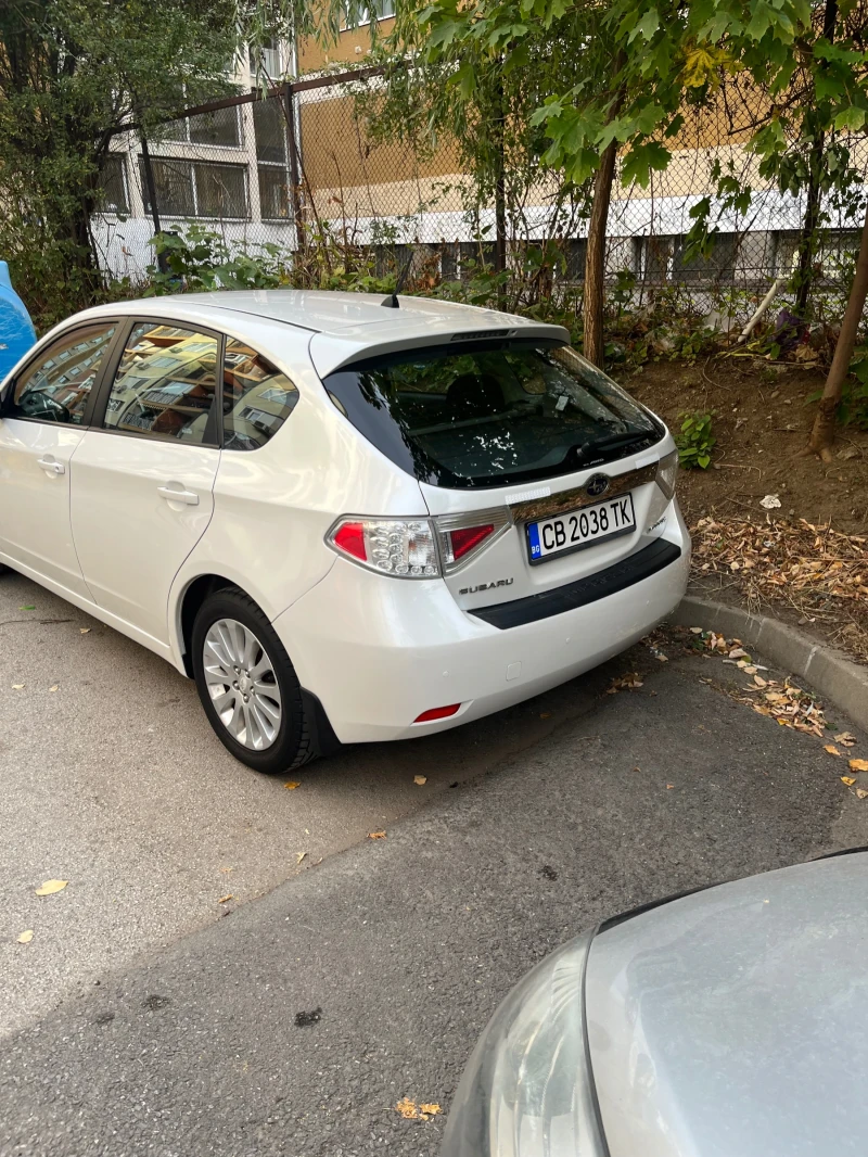 Subaru Impreza Газов инжекцион, снимка 3 - Автомобили и джипове - 53266045