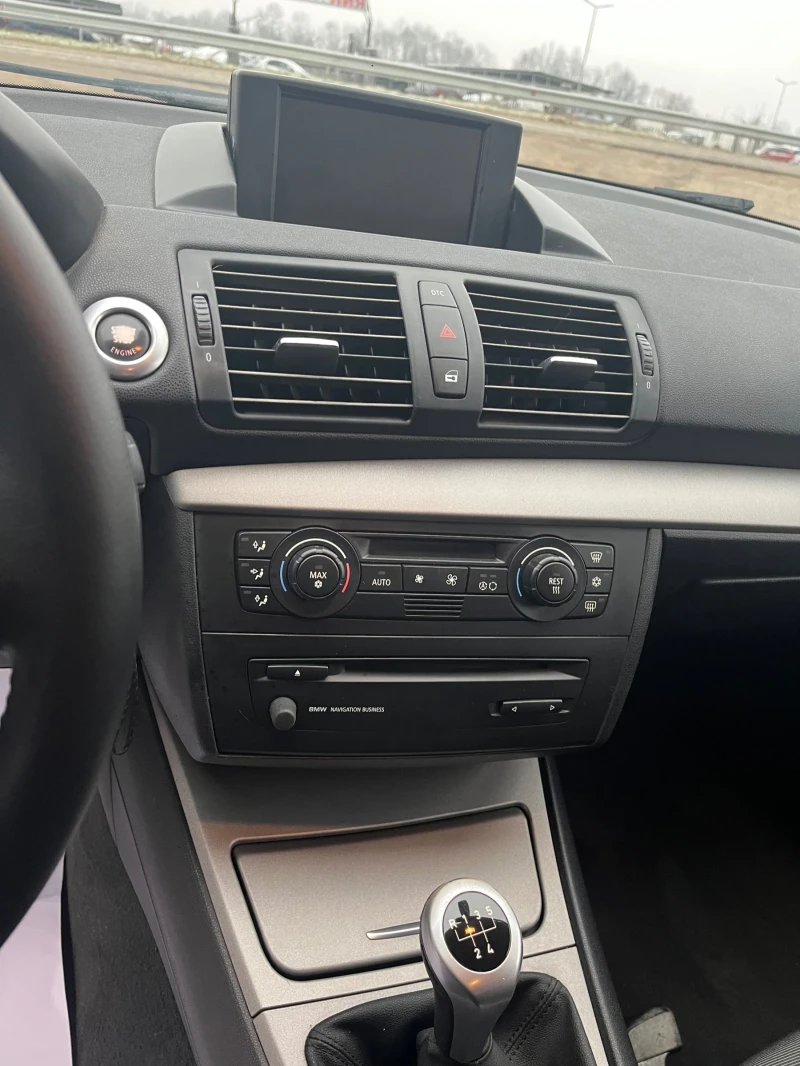 BMW 116 1.6i-METAN-NAVI-ITALIA, снимка 14 - Автомобили и джипове - 53436745