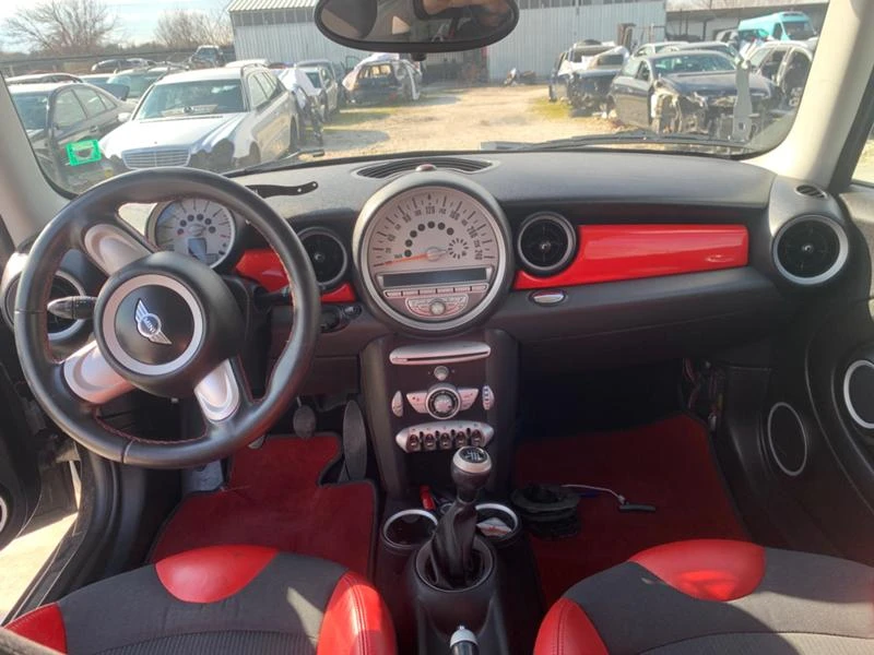 Mini Cooper Mini Cooper 1.6i, снимка 4 - Автомобили и джипове - 35907464