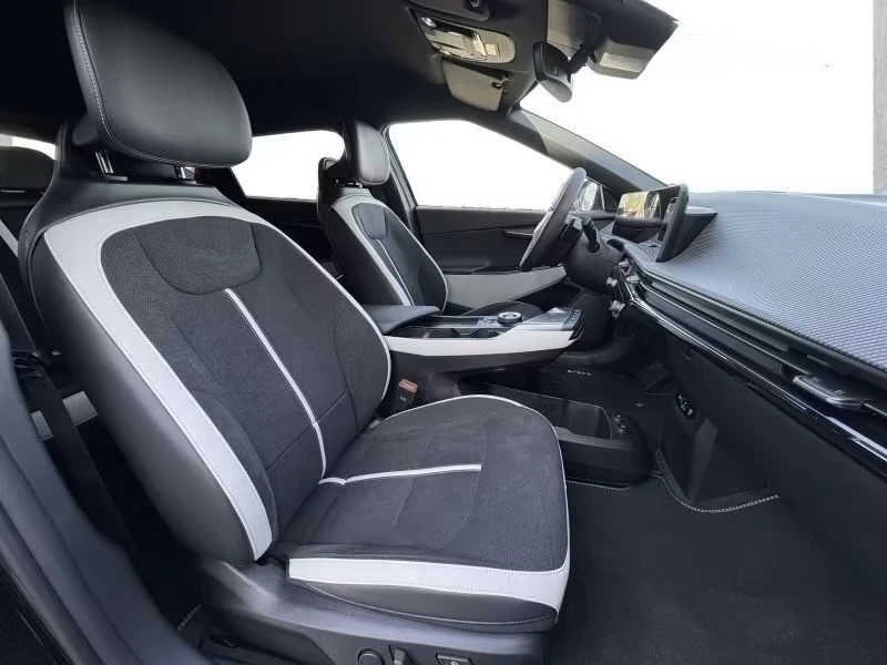 Kia EV6 Facelift GT-Line AWD 84kWh All Options + Warranty!, снимка 7 - Автомобили и джипове - 54376615