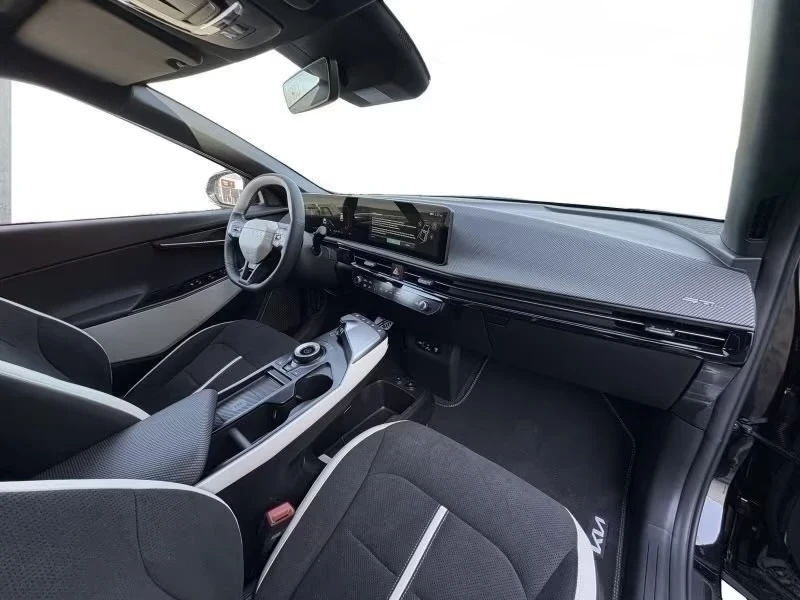 Kia EV6 Facelift GT-Line AWD 84kWh All Options + Warranty!, снимка 6 - Автомобили и джипове - 54376615