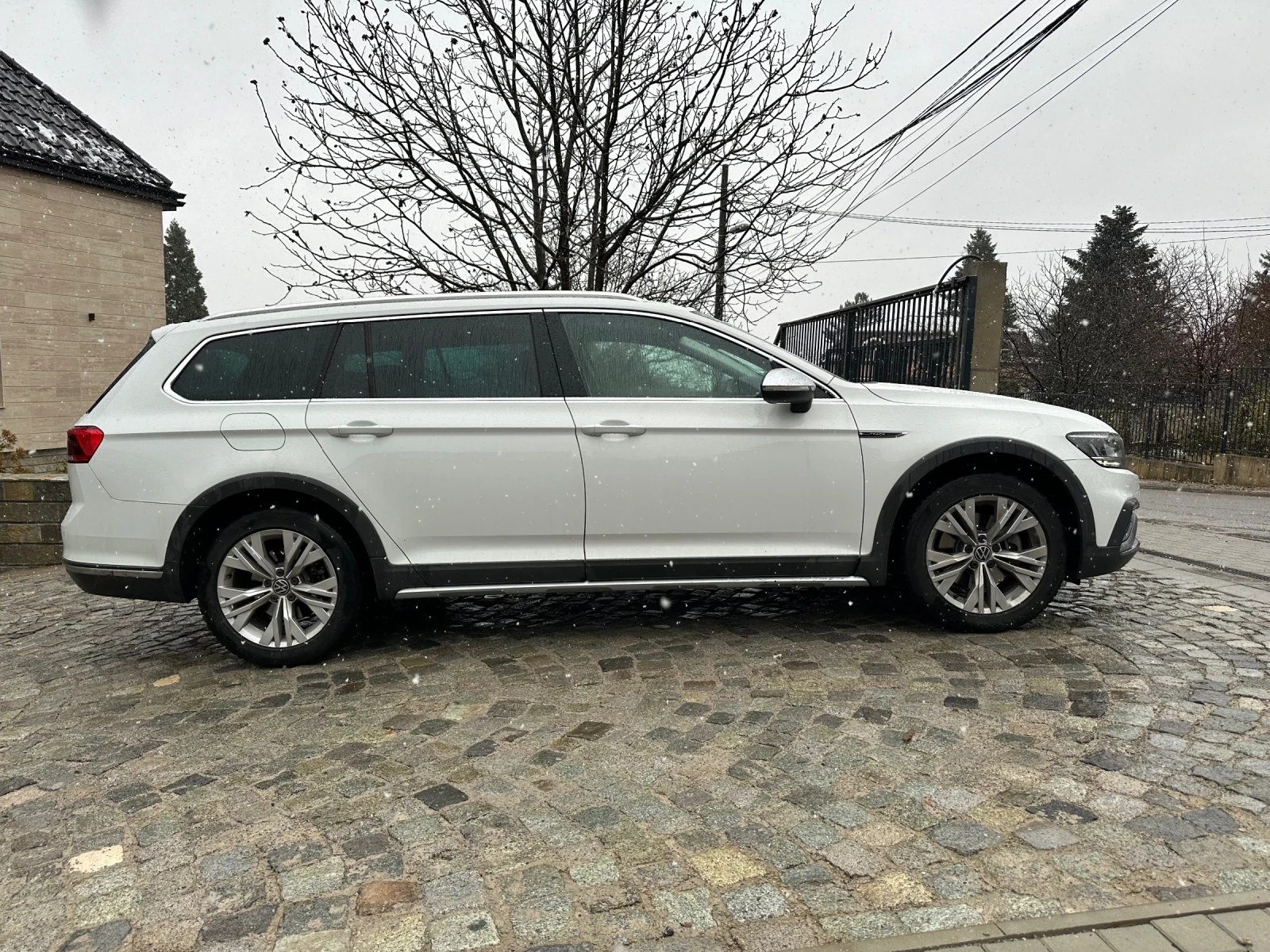 VW Passat 2.0TDI_4x4_2020г. - изображение 4