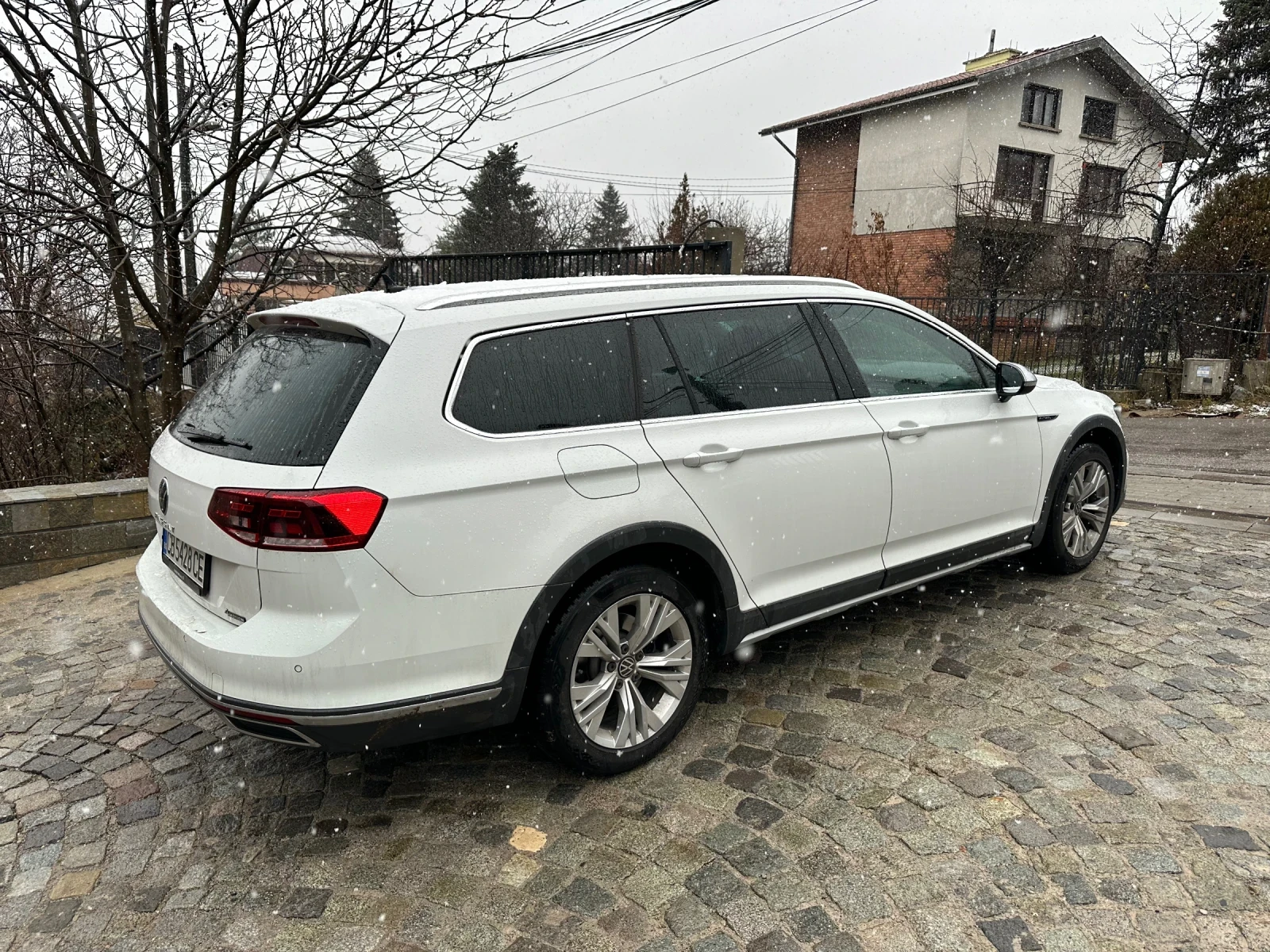 VW Passat 2.0TDI_4x4_2020г. - изображение 5