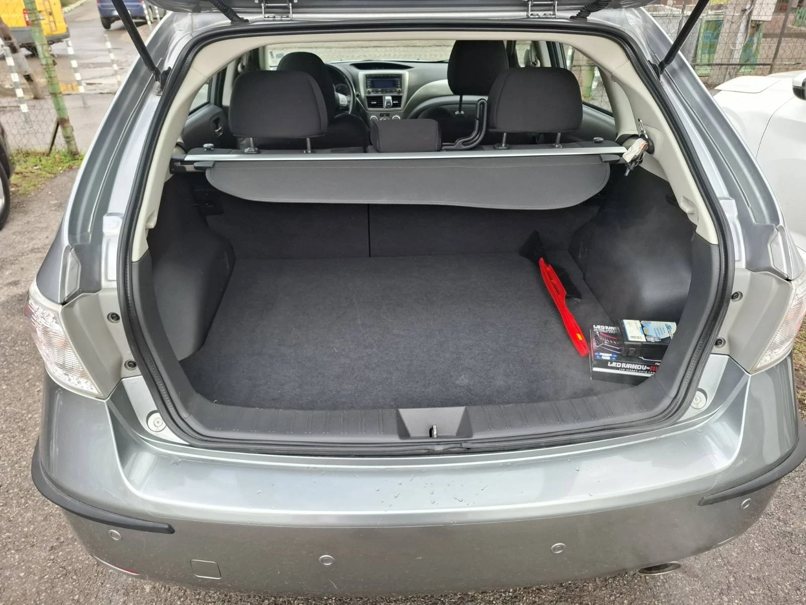 Subaru Impreza 2.0R Automatic 150hp | Mobile.bg — изображение 11