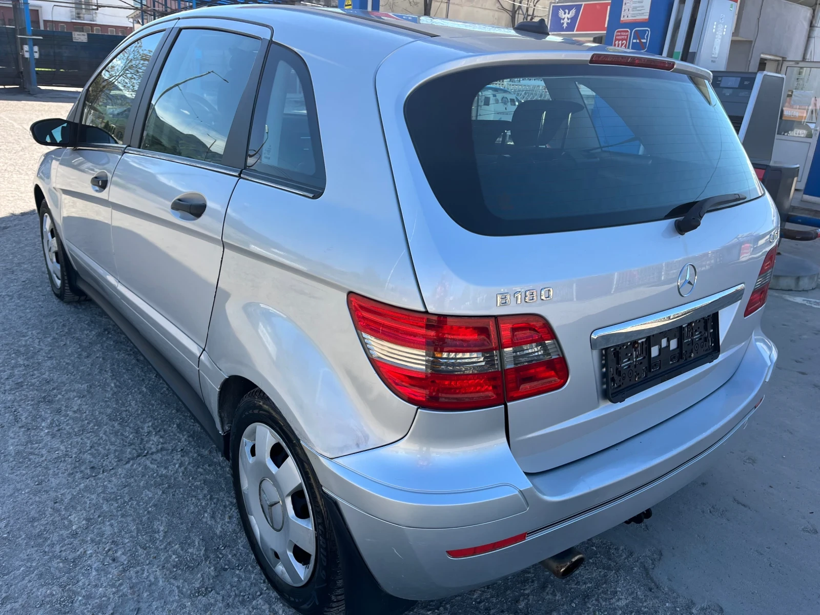 Mercedes-Benz B 180 2, 0/109кс - изображение 5