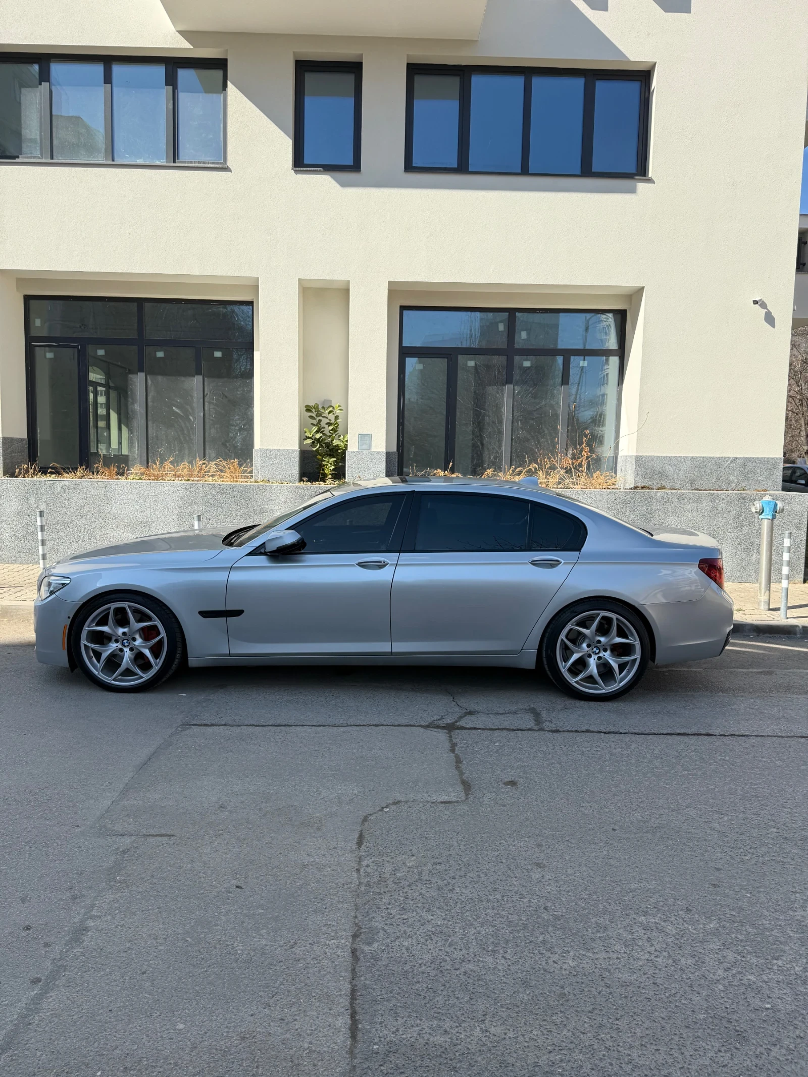 BMW 750 L xdrive - изображение 4