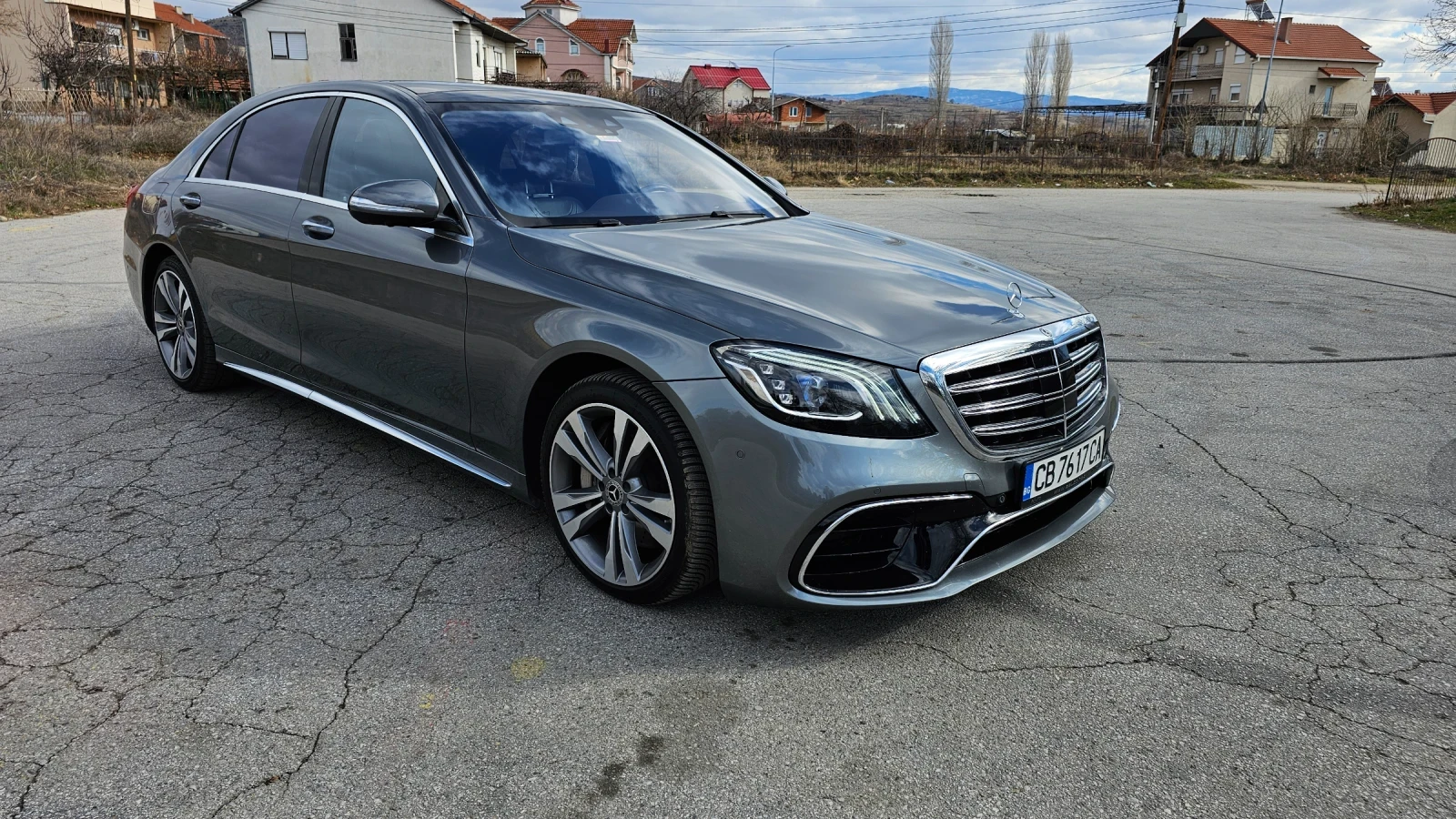 Mercedes-Benz S 560  - изображение 5