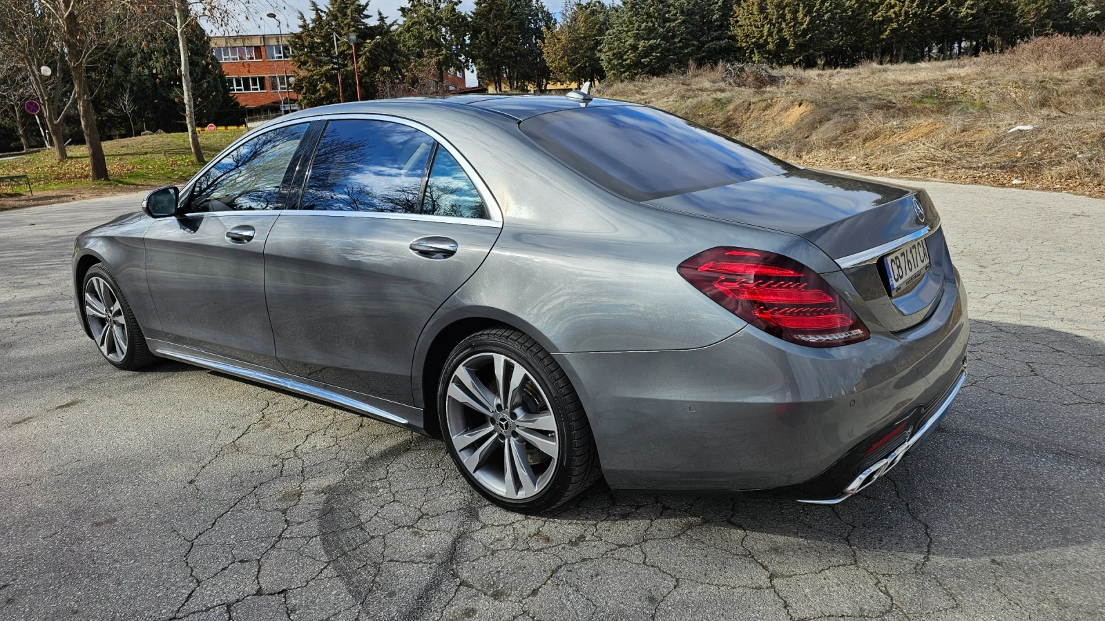 Mercedes-Benz S 560  - изображение 3