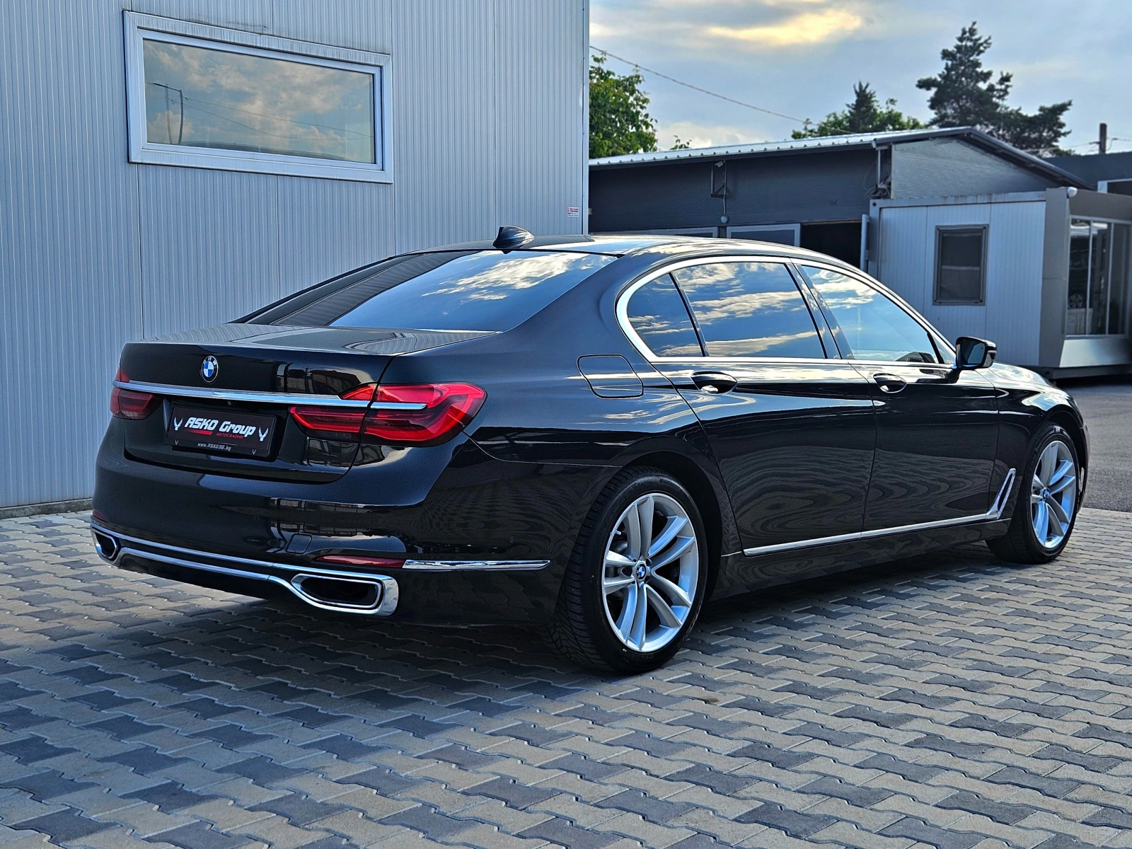 BMW 740 LD/XD/TVx3/DISTR/HUD/МАСАЖ/ОБДУХ/ВАКУУМ/AMBIЕNT/LI - изображение 5