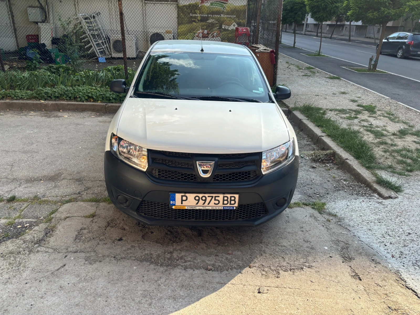 Dacia Sandero  - изображение 9