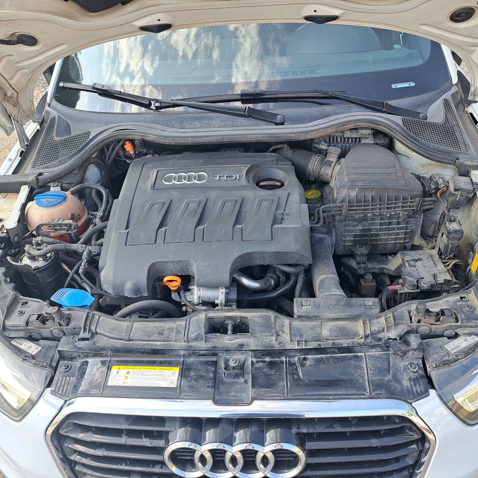 Audi A1 1.6 TDI S line - изображение 8