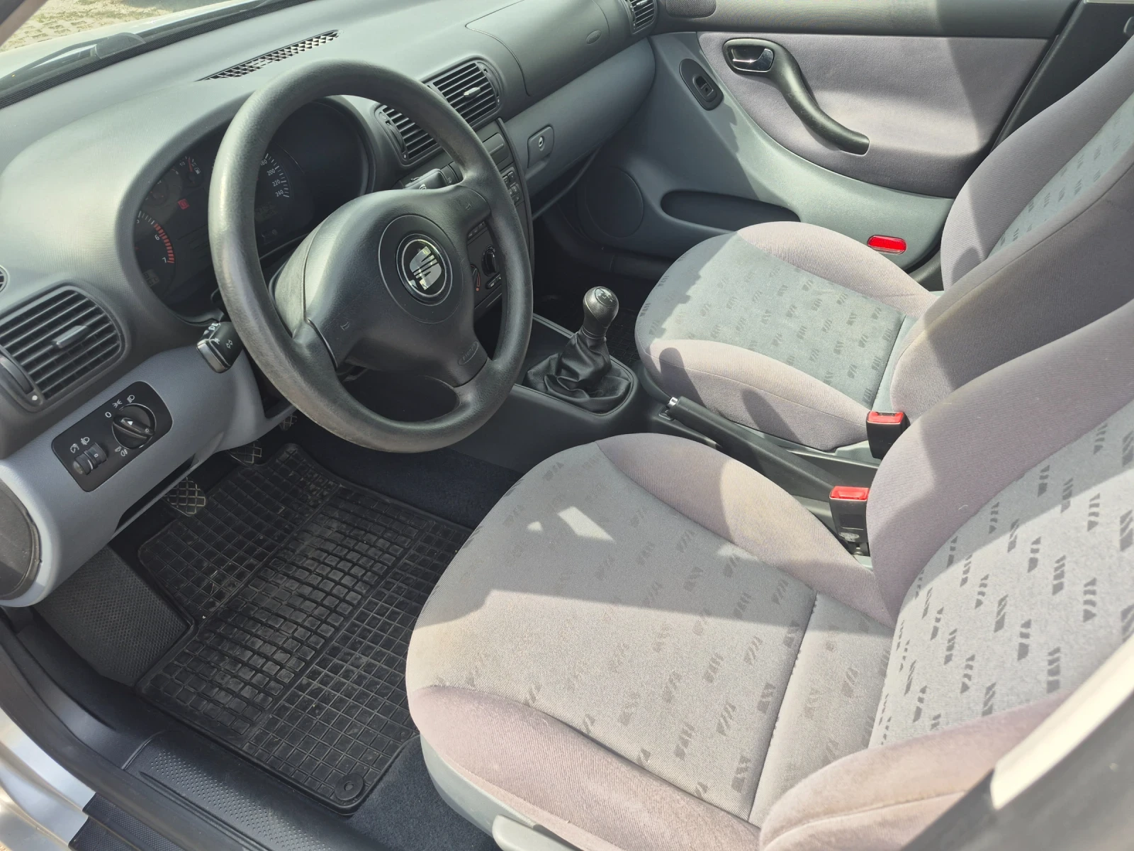 Seat Leon  - изображение 10