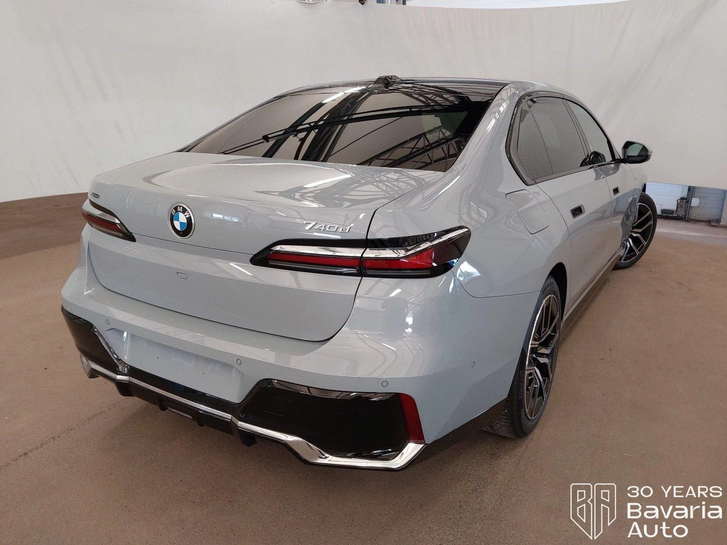 BMW 740 d xDrive M Sport Paket Sportautomatic - изображение 3