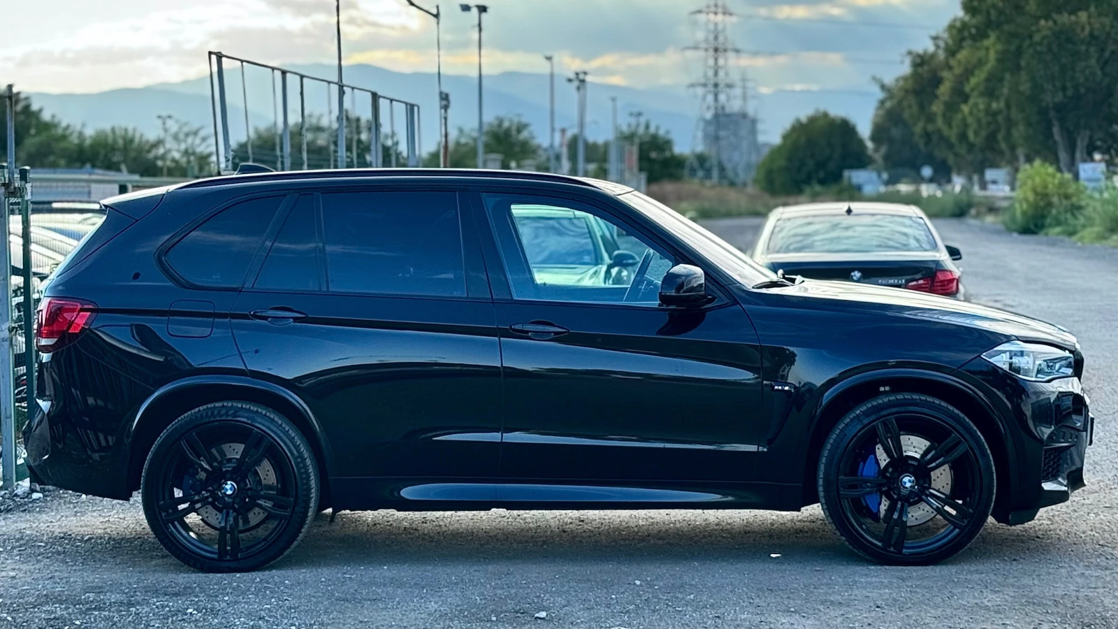 BMW X5M 575h/p= HUD= KEYLESS GO= SOFT CLOSE= 360* КАМЕРА=  - изображение 4