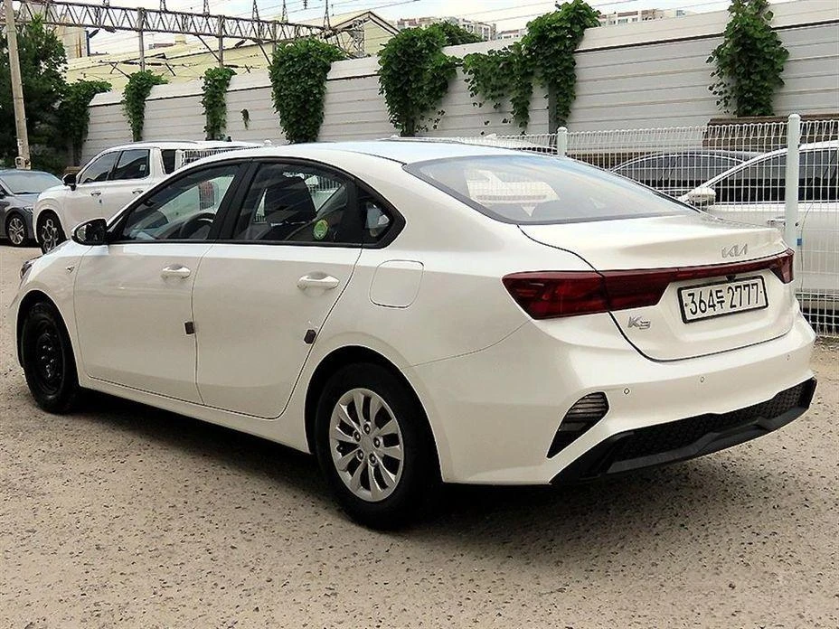 Kia K3 1.6 Trendy * НАЙ-ДОБРА ЦЕНА В БЪЛГАРИЯ*  - изображение 2