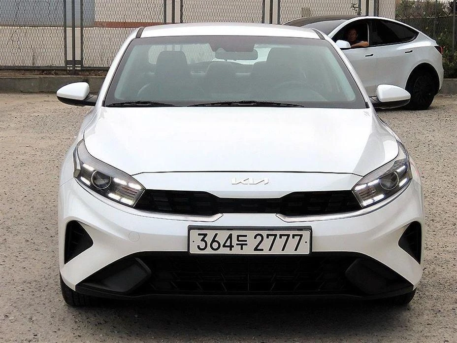 Kia K3 1.6 Trendy * НАЙ-ДОБРА ЦЕНА В БЪЛГАРИЯ*  - изображение 3